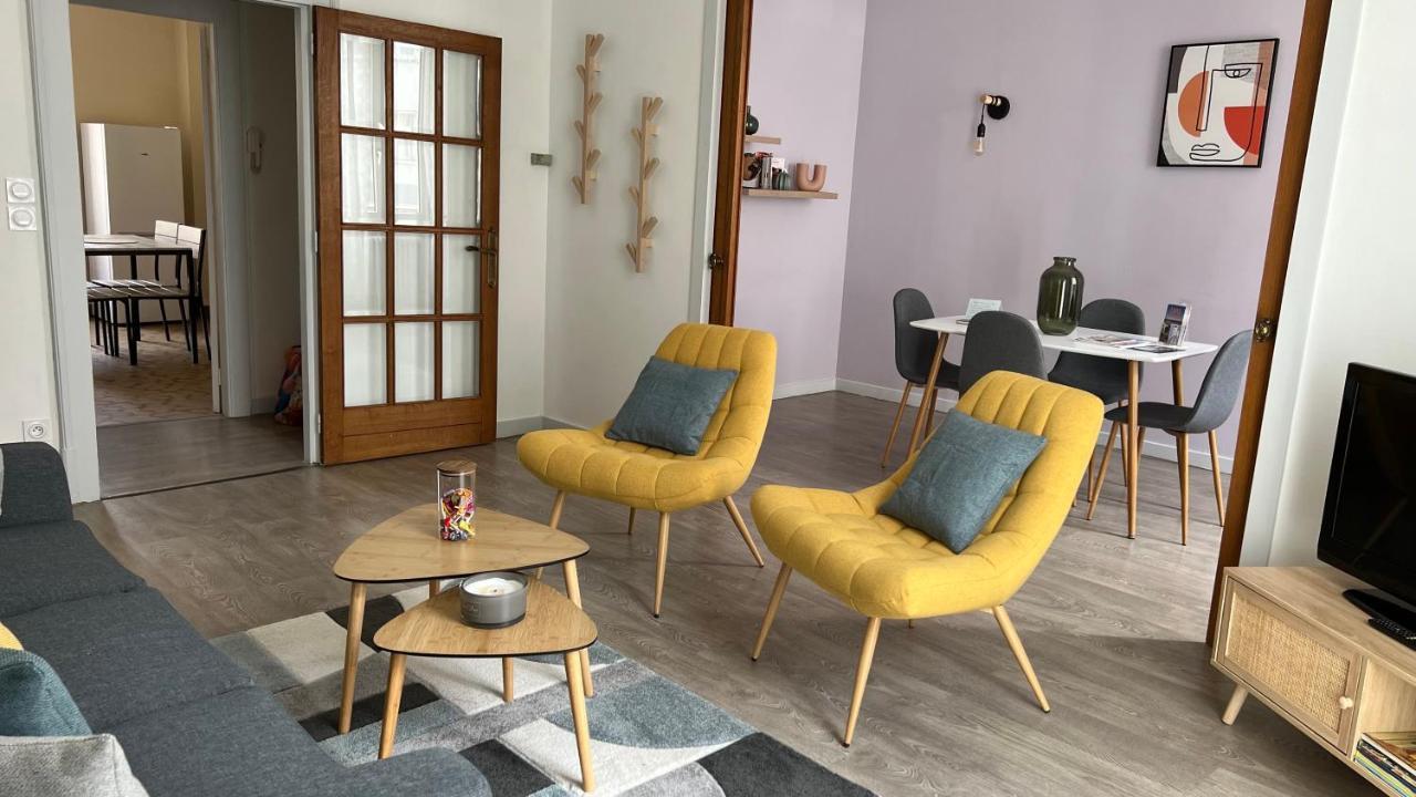 Appartement T4 70M2 - Meuble - Centre Ville - Proche Thermes Lons-le-Saunier Kültér fotó