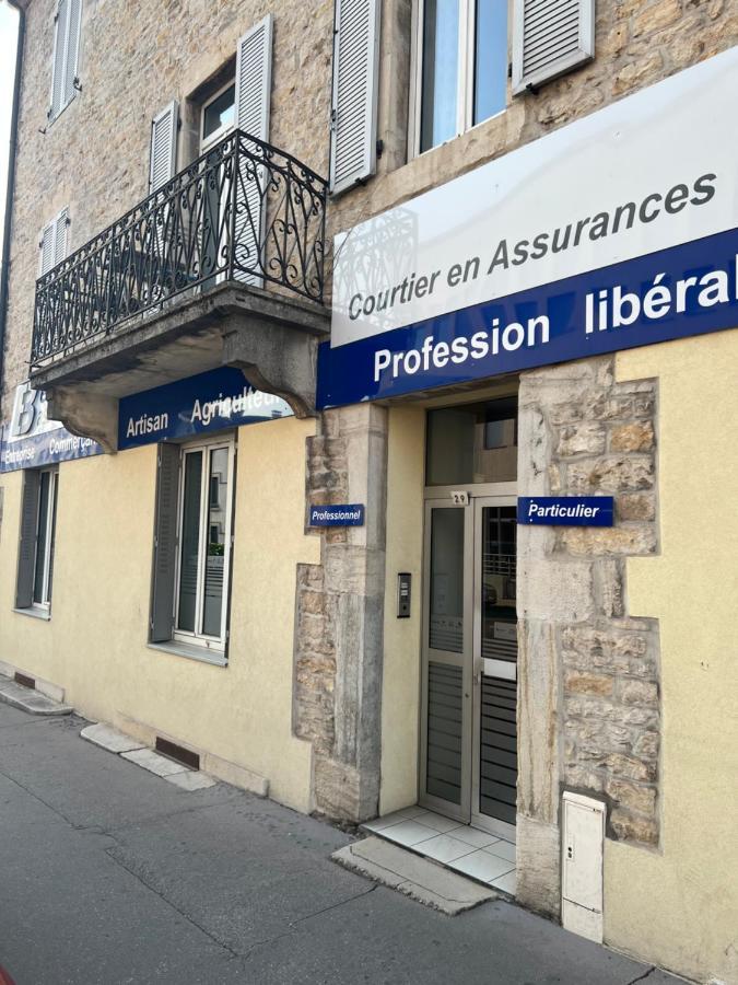 Appartement T4 70M2 - Meuble - Centre Ville - Proche Thermes Lons-le-Saunier Kültér fotó